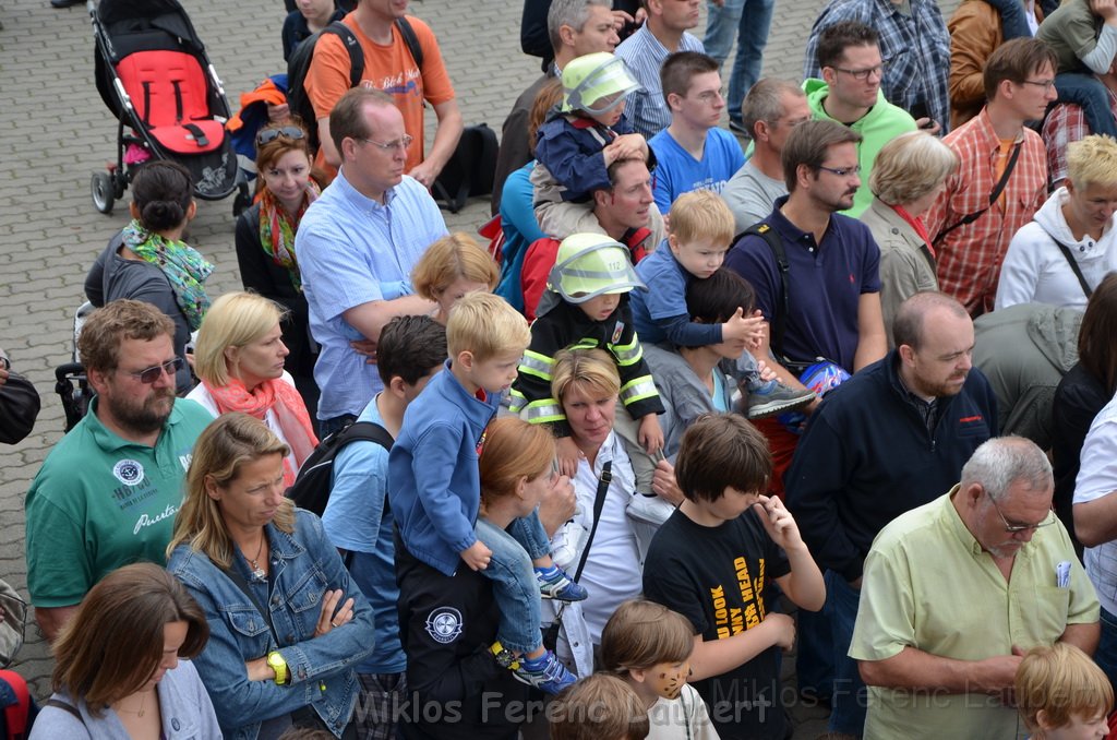 Tag der Offenen Tuer BF Koeln Weidenpesch Scheibenstr P320.JPG